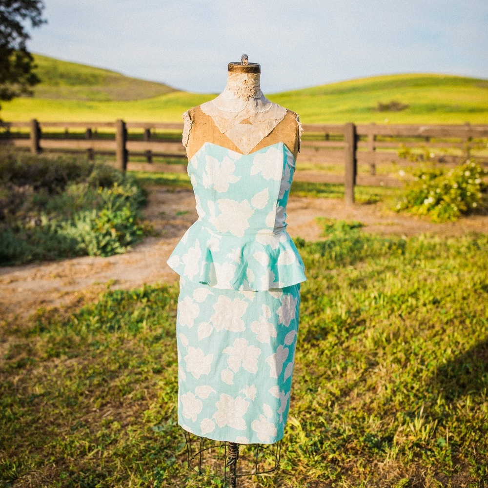 Vintage ~ Justine Hawaiian Strapless, approx. Sz 8